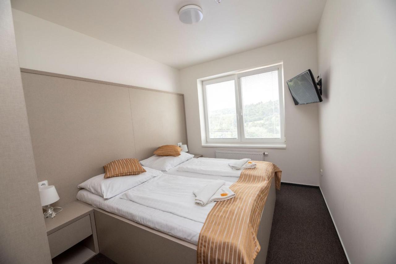 Hotel Rakovec Бърно Екстериор снимка